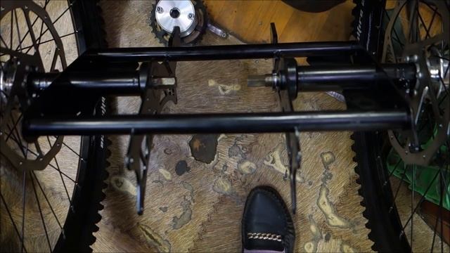 Сборка заднего моста Tricycle (трайк-а) «AVERS 6 Disk» Full HD смотреть онлайн