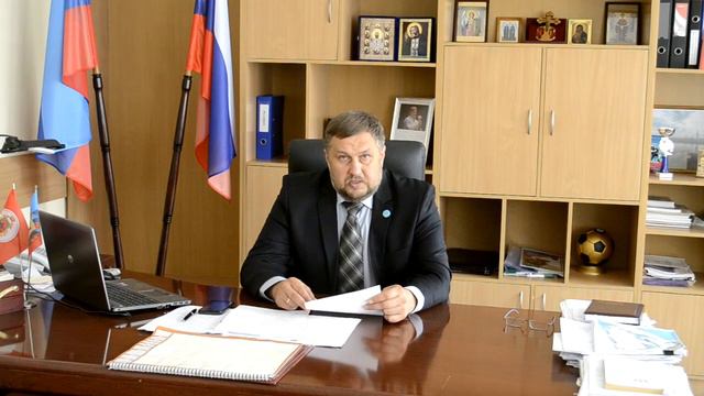 Видеопоздравление Главы Администрации Лутугинского района Е.Н. Бондаря с Днём города Лутугино