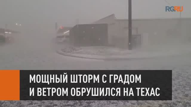 Ураган в екатеринбурге. Сравните три ситуации ураганный ветер валит. Смерч в городе. Последствия урагана деревья. Сравните три ситуации ураганный ветер валит.
