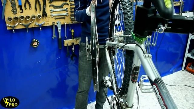 Как самостоятельно поправить петух на велосипеде