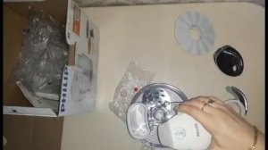 Распаковка - Кухонный комбайн Philips HR7605/10