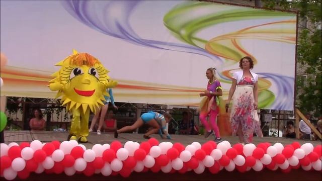Видеозарисовки дня поселка Красная Поляна Вятскополянский район 2016 год