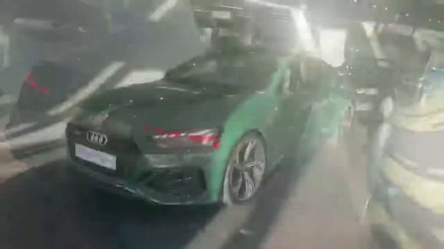 New Audi RS5 Sportback finished in Sonoma Green смотреть онлайн
