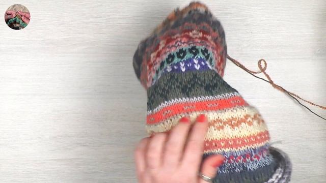 DIY Яркий теплый шарф спицами жаккардом