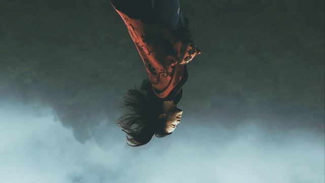 ZØMB = FALLING WITH YOU смотреть онлайн