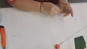 мастер-класс. клубничка из конфеты