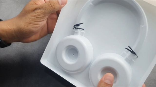 Fone Bluetooth de QUALIDADE e PREÇO ACESSÍVEL! Philips SHB3075BK [UNBOXING e IMPRESSÕES] смотреть онлайн