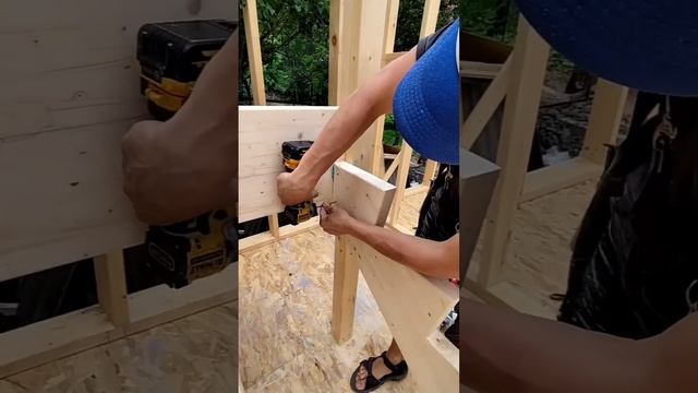 Как построить каркасный дом своими руками соблюдая требования СП 31-105-2002 и заветы  Ларри Хона. смотреть онлайн