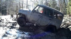 На Бездорожье Сидели все. Toyota Prado 90, 3 УАЗа и Гелик.