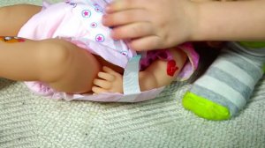 Bad Baby Как Мальчики Играют в Куклы - Мама Подарила Детям Беби Бон Doll in House