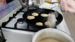 Оладьи на кефире за 10 минут.Объедение.