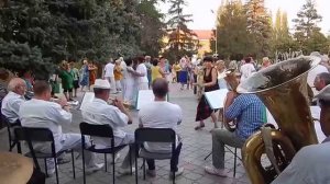 Ах, какая женщина