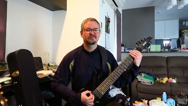 Grug Grug Grug: percussive 8-string guitar смотреть онлайн