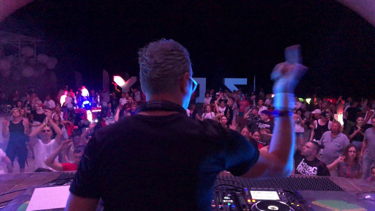 M.Pravda at Z.CITY (2019) смотреть онлайн