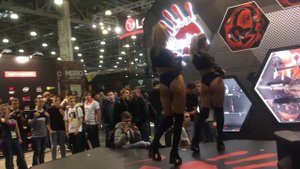 Игромир 2018 Правильный ракурс на Попки девушек из Bloody