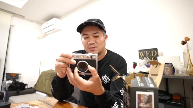 最高画質！最新！新型チェキ登場！！ instax mini EVO フジフイルム смотреть онлайн