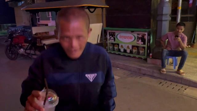 Камбоджа. Массаж с хеппиэндом! 18+ Ночная жизнь. смотреть онлайн