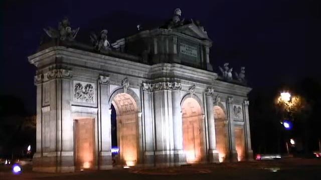 Puerta de Alcalá смотреть онлайн