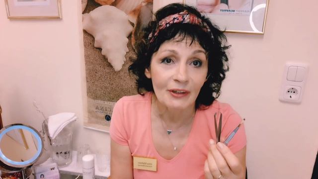 Почему не растут брови? 5 причин + 5 советов.