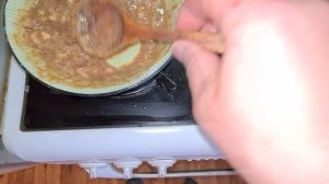 ИКРЯННИКИ.  Ел такие? Нет! Оладьи из икры сазана!