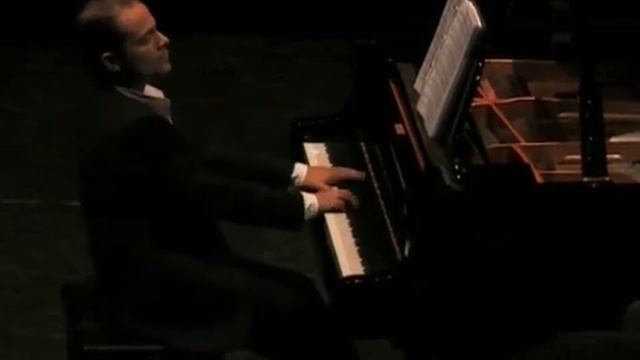 F.Chopin - Mazurka op.68 n°3 смотреть онлайн