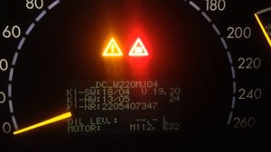 Mercedes-Benz S320 (W220) новый способ проверить уровень масла в двигателе