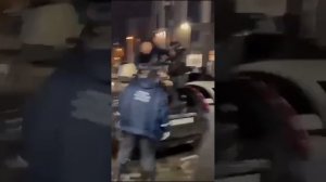 Пьяный мужик упал с 19 этажа на машину, выжил, сам пошёл в скорую и пел песни