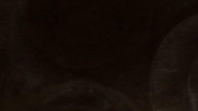 Своды церкви поросли травой но не разрушились смотреть онлайн