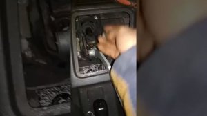 Замена втулок КПП приора