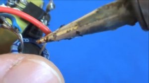 Как сделать "ДЖОУЛЬВОРА" - зажигаем плоскую мощную лампу 220в от батарейки @DimoniKA