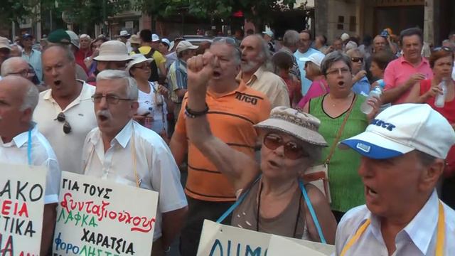 ГРЕЦИЯ: Демонстрация в городе Афины... Greece Athen смотреть онлайн