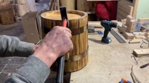 Ведро для бани в стиле Viking - сделай сам!