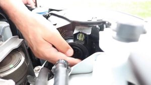 Replace Headlight Bulb on Mazda 2 Demio