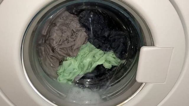 Electrolux EWC1050: Хлопок 60 ЭКО, предварительная стирка, доп.полоскание