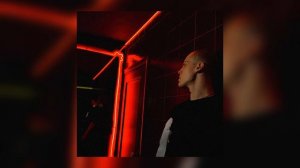 ЛЁНЯ - ЛЮБОВЬ КАЧАЕТ БАСЫ (Премьера трека, 2024)