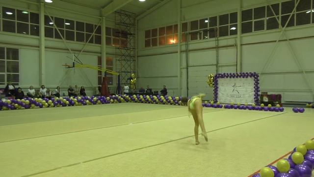 Кузнецова Карина, скакалка "Звездная рапсодия 2019" смотреть онлайн