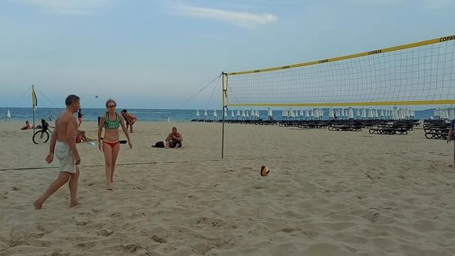 Начинающие против профи. Август 2021 смотреть онлайн