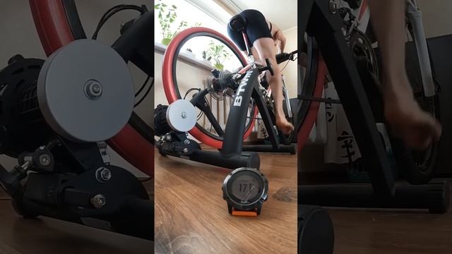 Пятничные интервальчики!) #motivation #sports #cycling