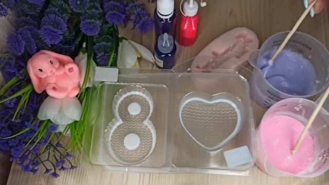 Заливка форм к 8 марта. Вязаная восьмерка, сердце и надпись "поздравляю". Мыловарение. Набор мыла. смотреть онлайн