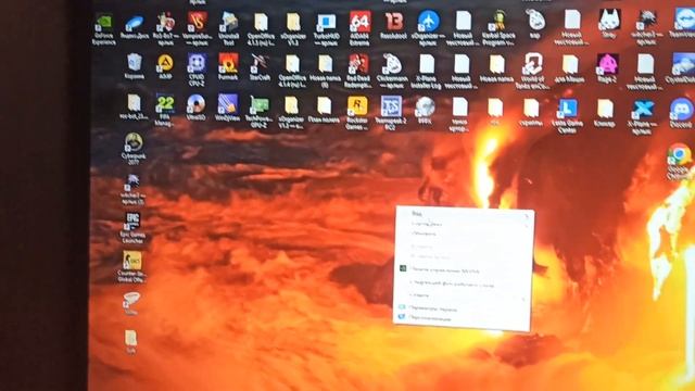 Баг Cyberpunk 2077 зависает при заставке или открытии карты в игре, Решение найдено! смотреть онлайн