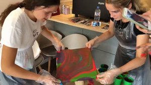 Мастер класс в технике fluid art.