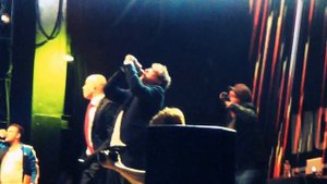 12 Батя в здании. Юрий Хованский. Концерт в Москве.