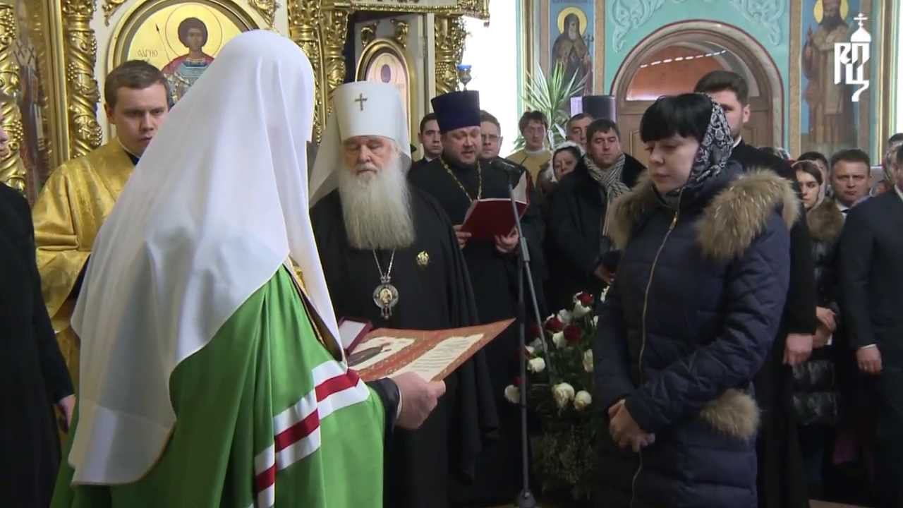 Патриарх Кирилл совершил молебен в Казанском соборе Волгограда