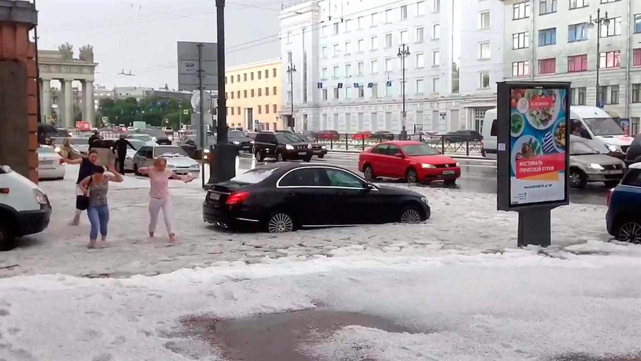 Град в спб сегодня фото