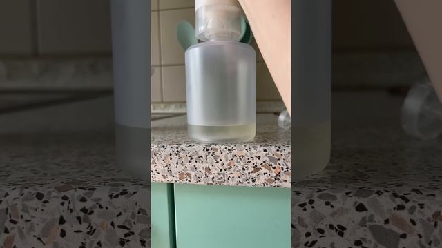 КАК ЗАПРАВИТЬ АВТОМАТИЧЕСКИЙ ДОЗАТОР ДЛЯ МЫЛА ОТ XIAOMIКАК ЗАПРАВИТЬ АВТОМАТИЧЕСКИЙ ДОЗАТОР ДЛЯ МЫЛА смотреть онлайн