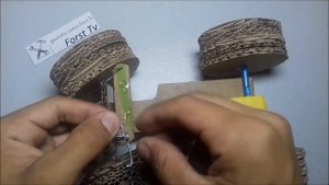 КАК СДЕЛАТЬ МАШИНКУ ИЗ КАРТОНА 2