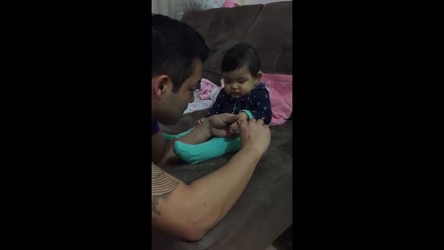 Юная притворщица стала звездой интернета смотреть онлайн