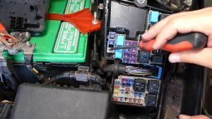 TRACTION CONTROL ABS BRAKE FUSE LOCATION REPLACEMENT MAZDA CX-7