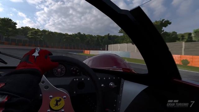 This Ferrari is a Mean Machine [Cockpit] смотреть онлайн