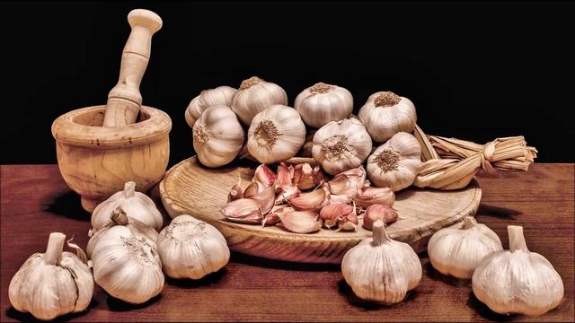 Как быстро почистить чеснок. смотреть онлайн